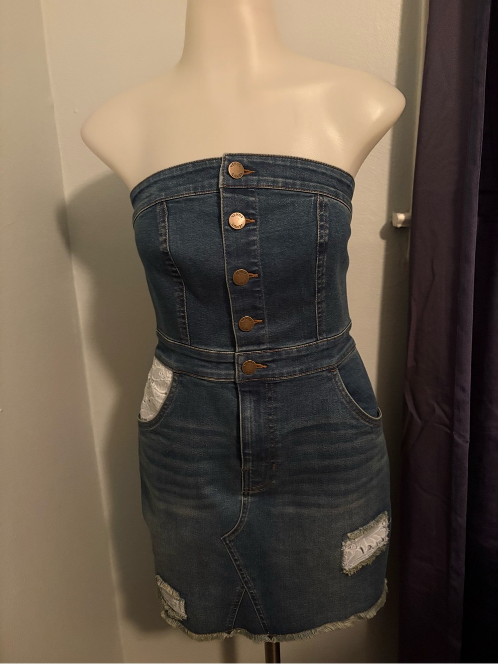 VENUS Strapless Button-Front Denim Mini Dress with Distressed Lace (S/M)